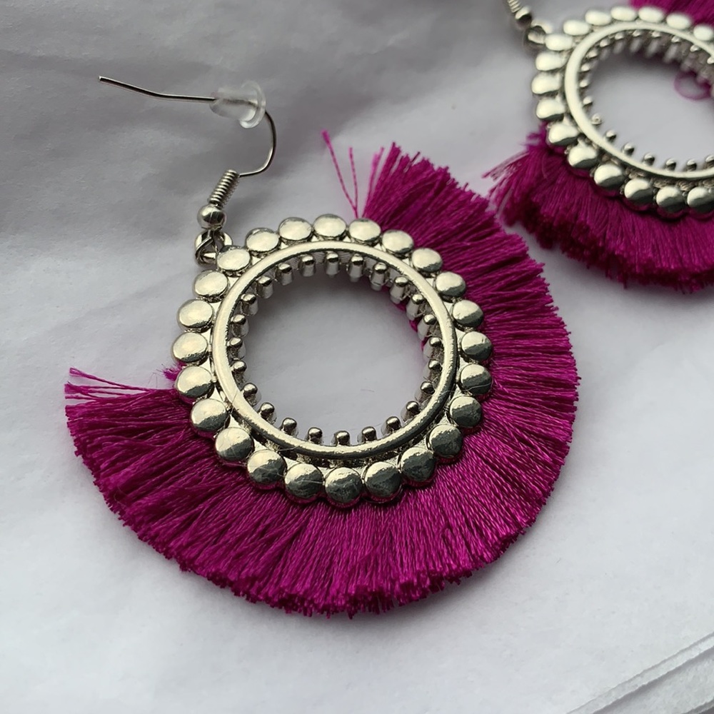 Purple Fringe Earrings! - Picture 5 of 6